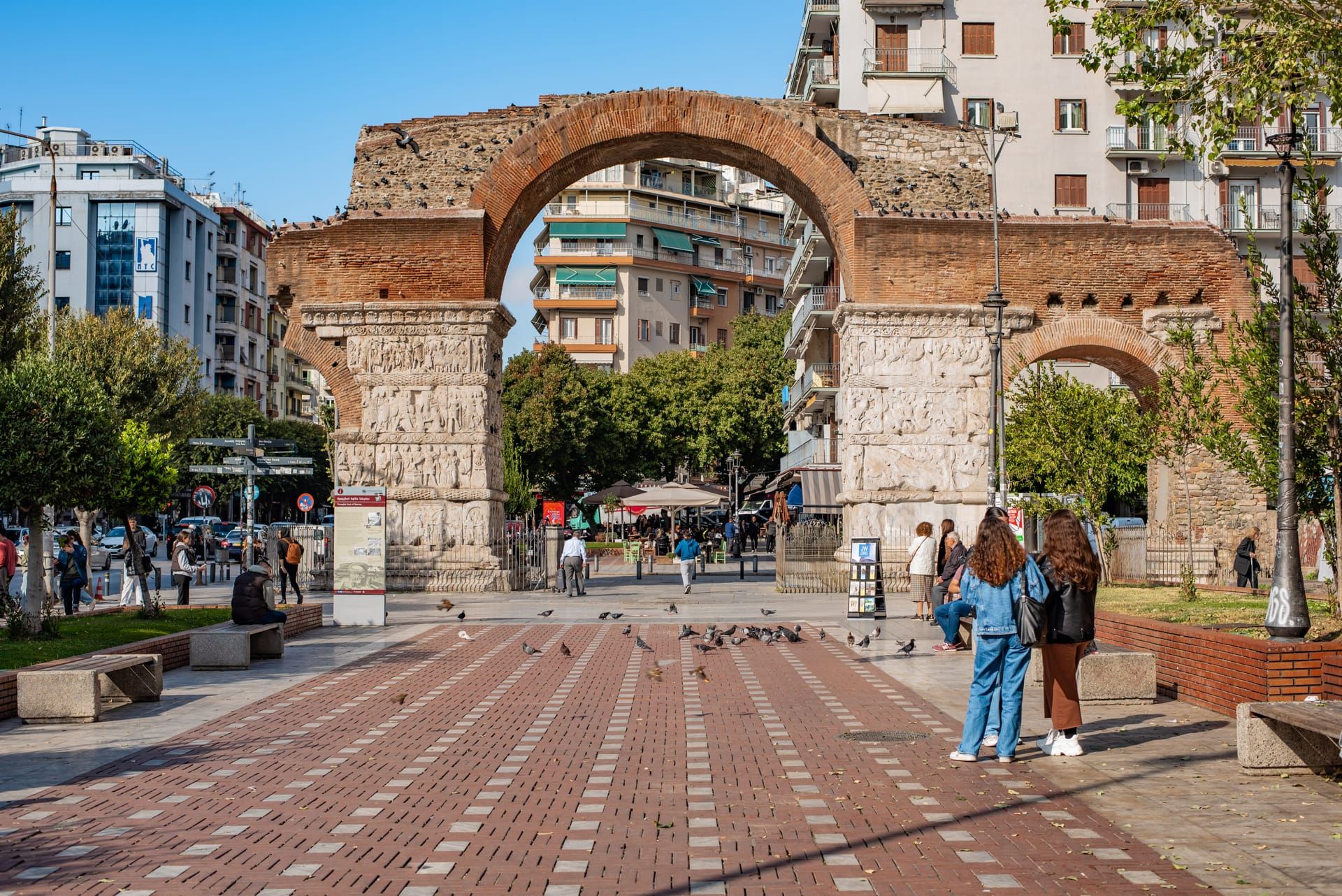 The Arch of Galerius (Kamara)